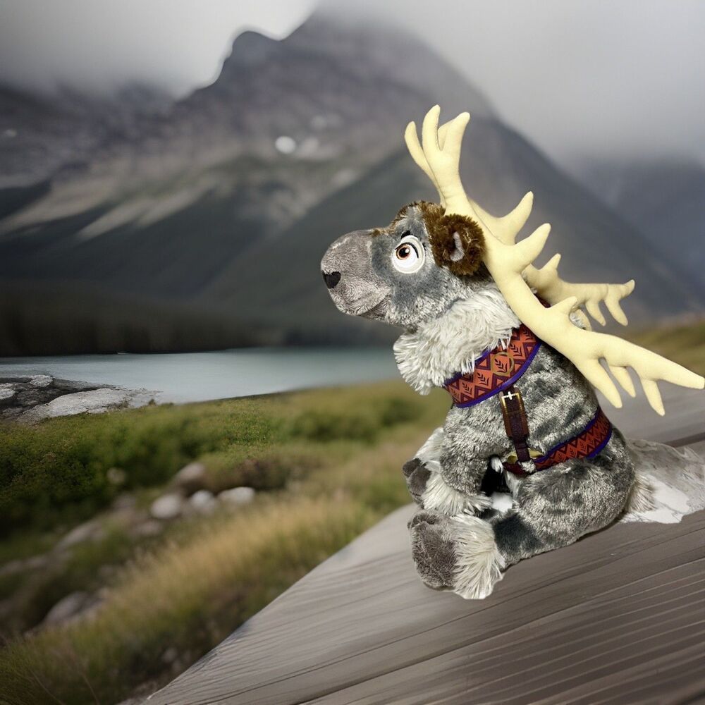 Disney Parks SVEN PLUSH 13” Stuffed Animal Plush Figure DISNEY STORE Frozen 2 II